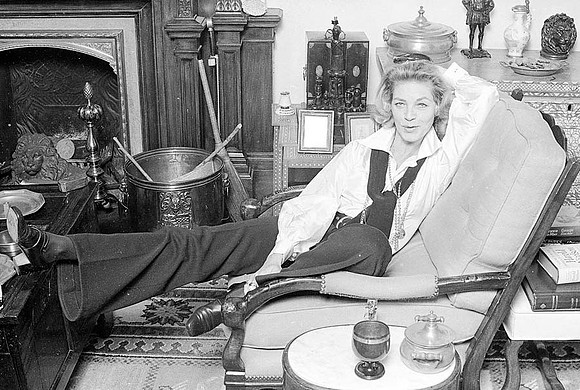 Bacall04