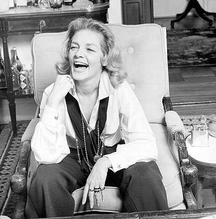 Bacall08
