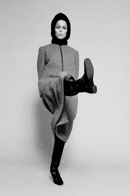 Lauren Hutton, 1972