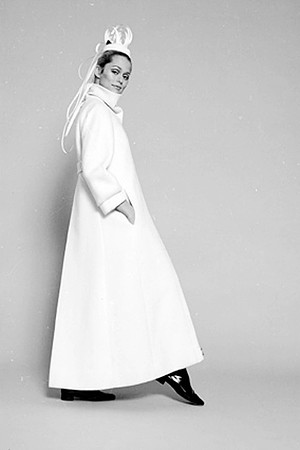Lauren Hutton, 1972