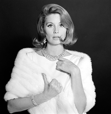 Suzy Parker, 1958