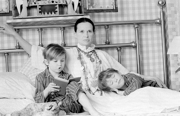 Gloria Vanderbilt Family, 1972