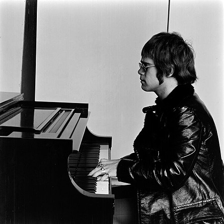 Elton John, 1970