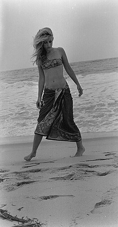 Jane Holzer, 1965