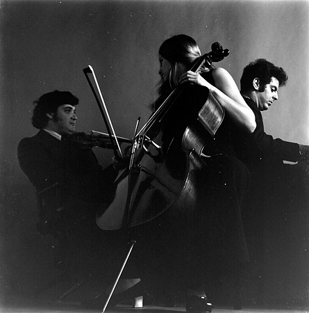 Daniel Barenboim, Jacqueline DuPre & Pinchas Zukerman, 1969