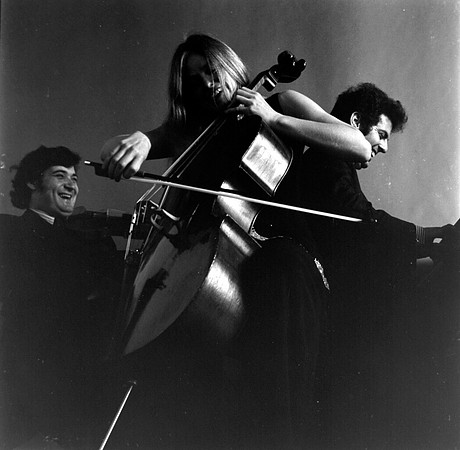 Daniel Barenboim, Jacqueline DuPre & Pinchas Zukerman, 1969