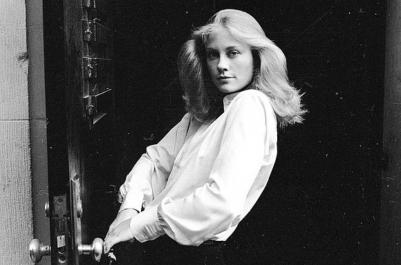 Cybill Shepherd, 1971