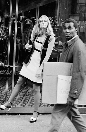 Cybill Shepherd, 1971