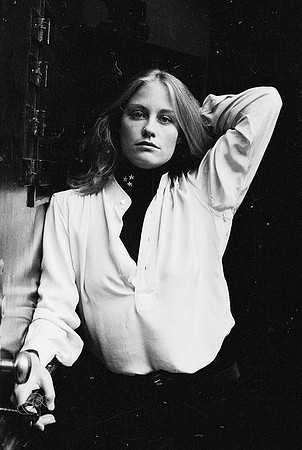 Cybill Shepherd, 1971