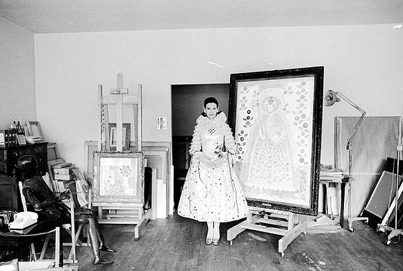 Gloria Vanderbilt, 1968