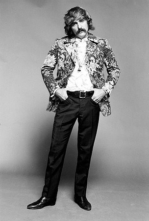 Dennis Hopper, Standing, 1967